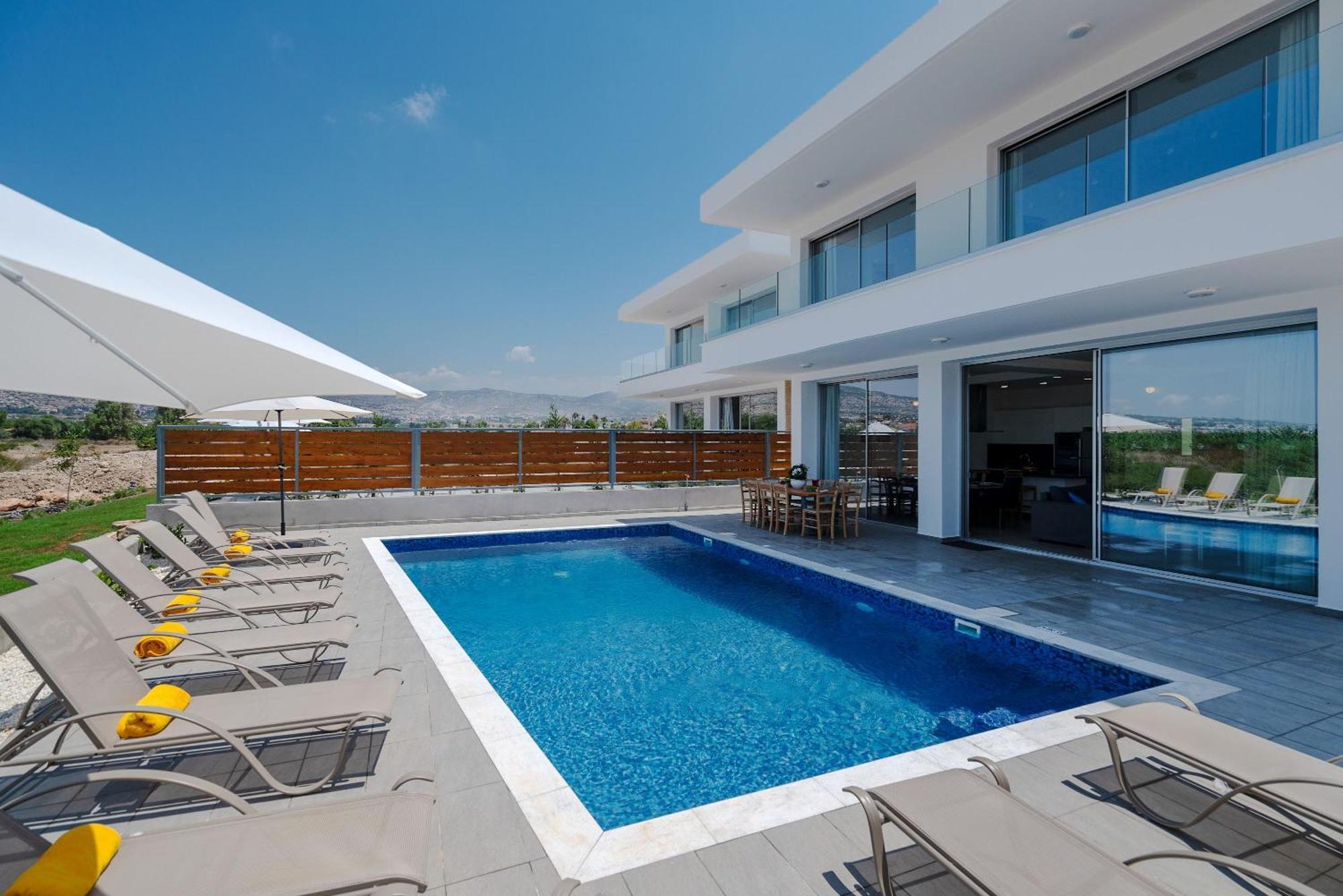 Sea Point Villas Коръл бей Екстериор снимка